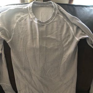 Long sleeve running top